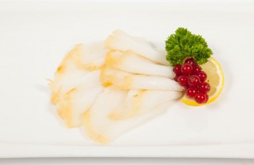 Heilbotfilet, gerookt en gesneden